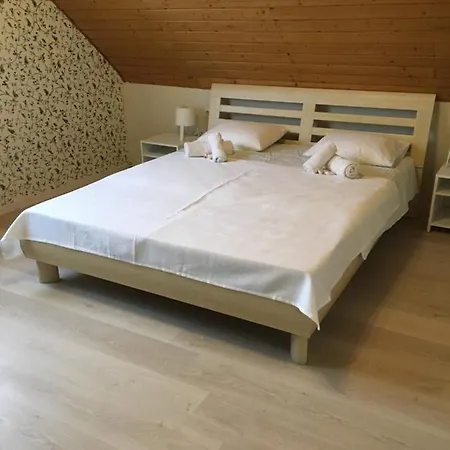 Love Apartment *